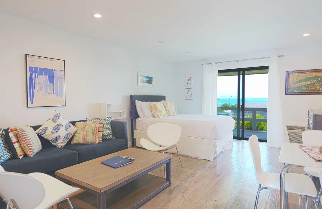 Beachcomber Resort At Montauk-1