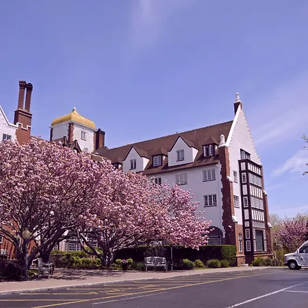 Montauk Manor-2